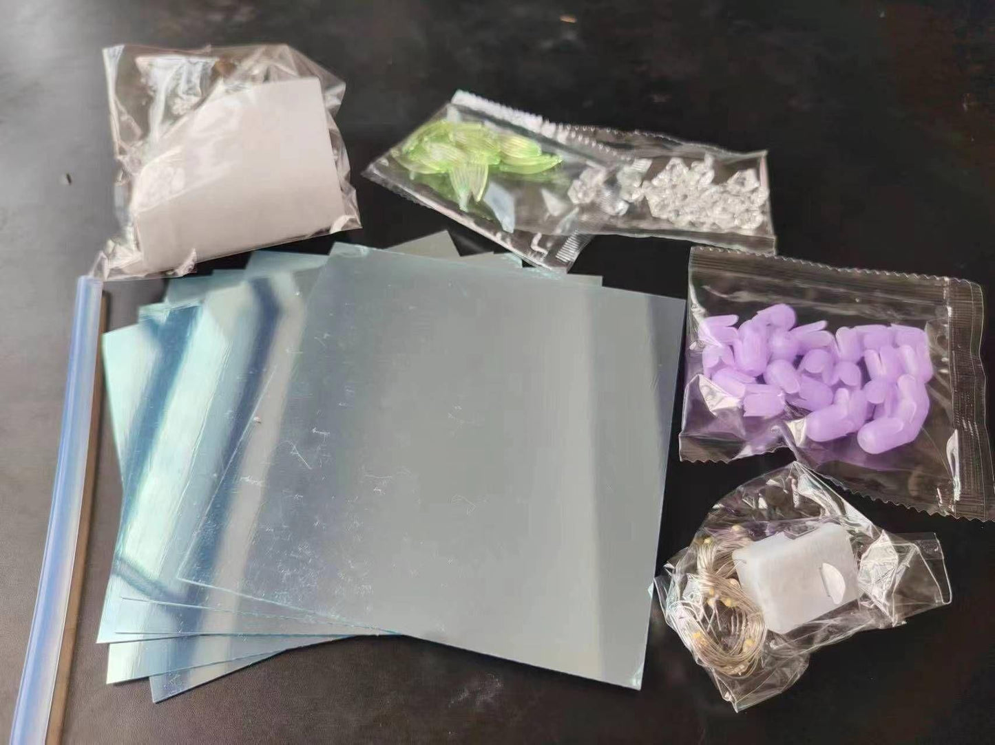 🌷 TulipGlow Mirror Lamp