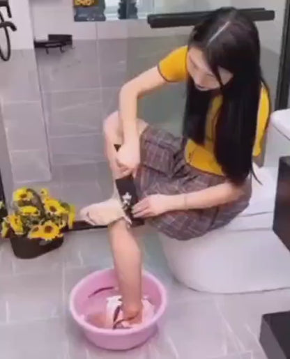 🌟 SootheRoll Foot Callus Remover